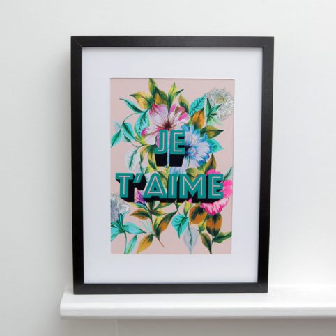Framed Je T'aime Print Art a lovely gift idea for a loved one. Buy online with free UK delivery when you spend over £20