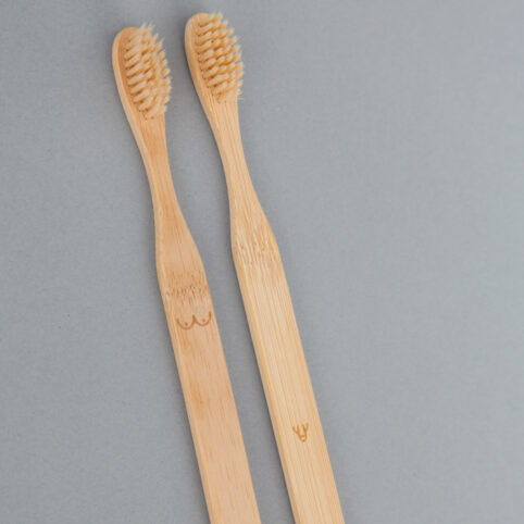 Se of 2 Bamboo Toothbrushes - Buy online UK