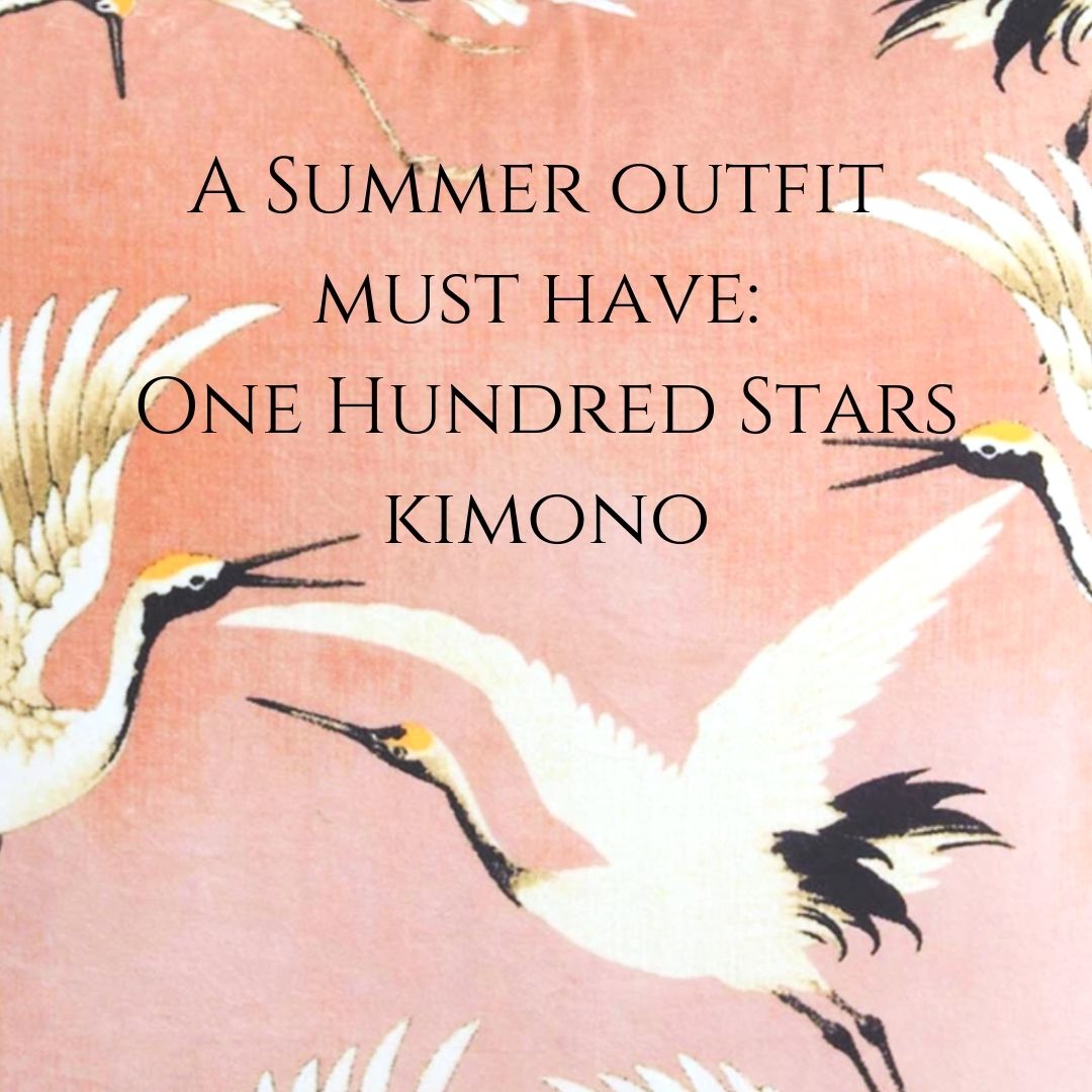 A summer outfit must have - one hundred stars kimono Source Lifestyle Blog