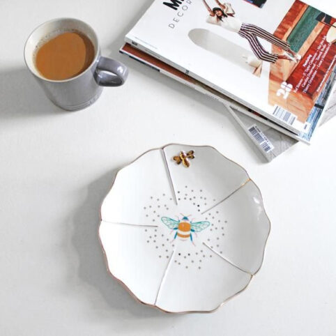 Flower Shaped Bee Plate - Buy Online UK