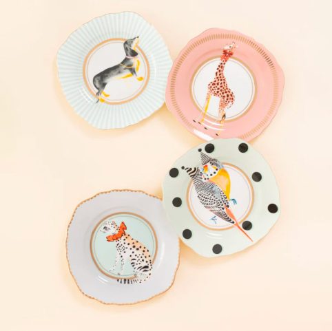 Set Of 4 Yvonne Ellen Tea Plates With 4 Iconic Animals - From Source Lifestyle